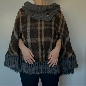 Max & Co. Brown Plaid Poncho w/ a Detachable Hood